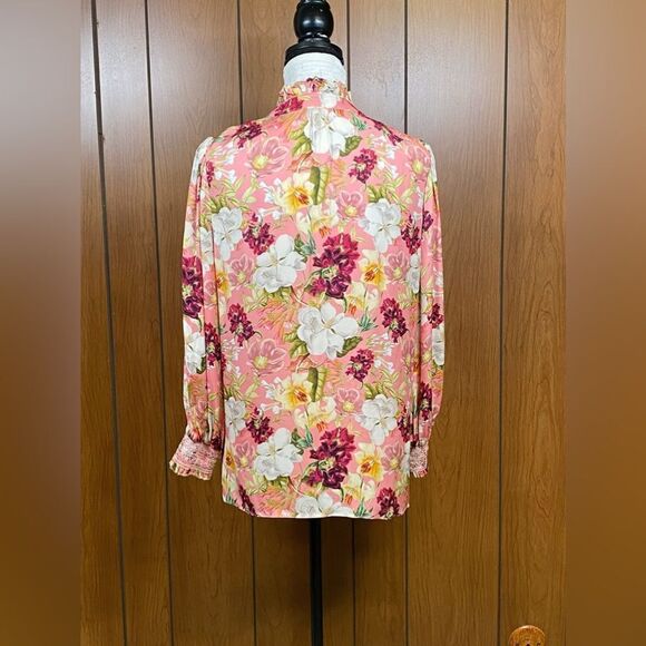 ALICE + OLIVIA Faux Pearl Floral Blouse size M - Picture 10 of 15